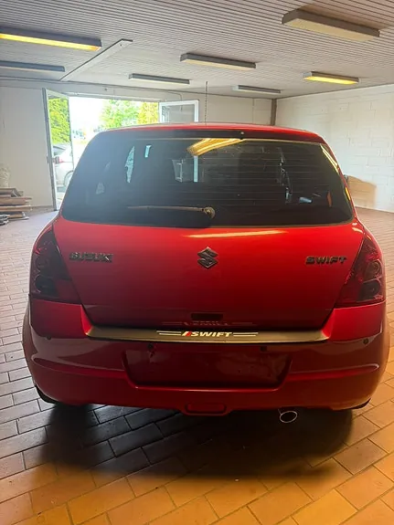 Suzuki Swift 2010 photo 5