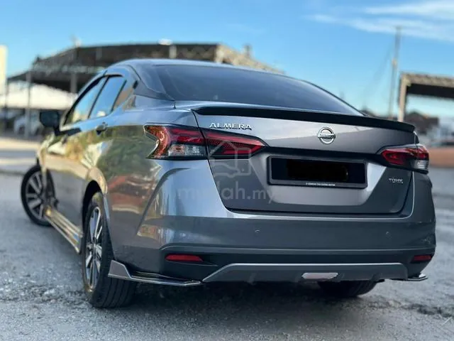 Nissan Almera