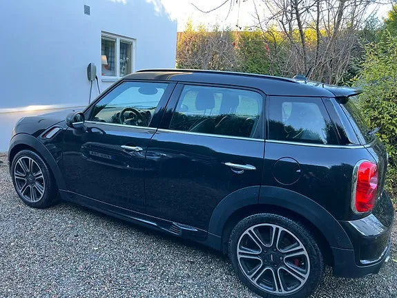 Mini John Cooper Works 2014 photo 2