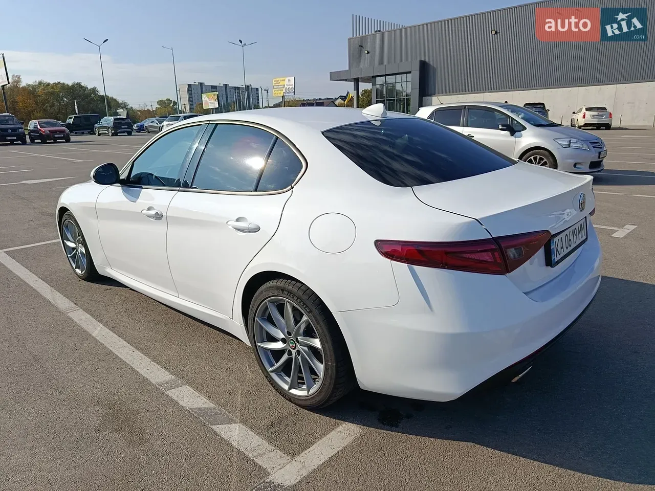 Alfa Romeo Giulia 2019 photo 2