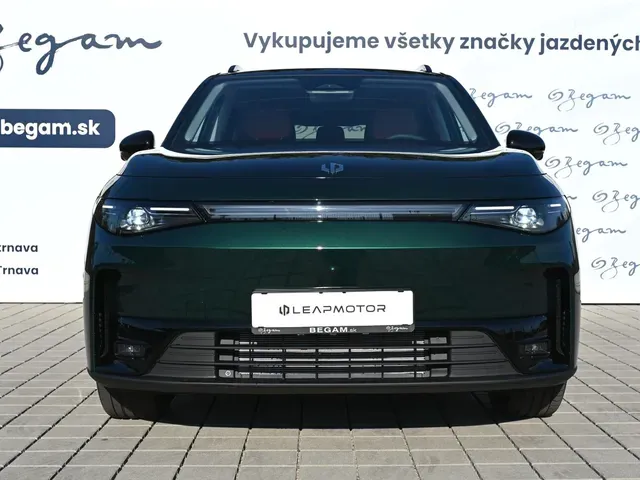 Leapmotor C10