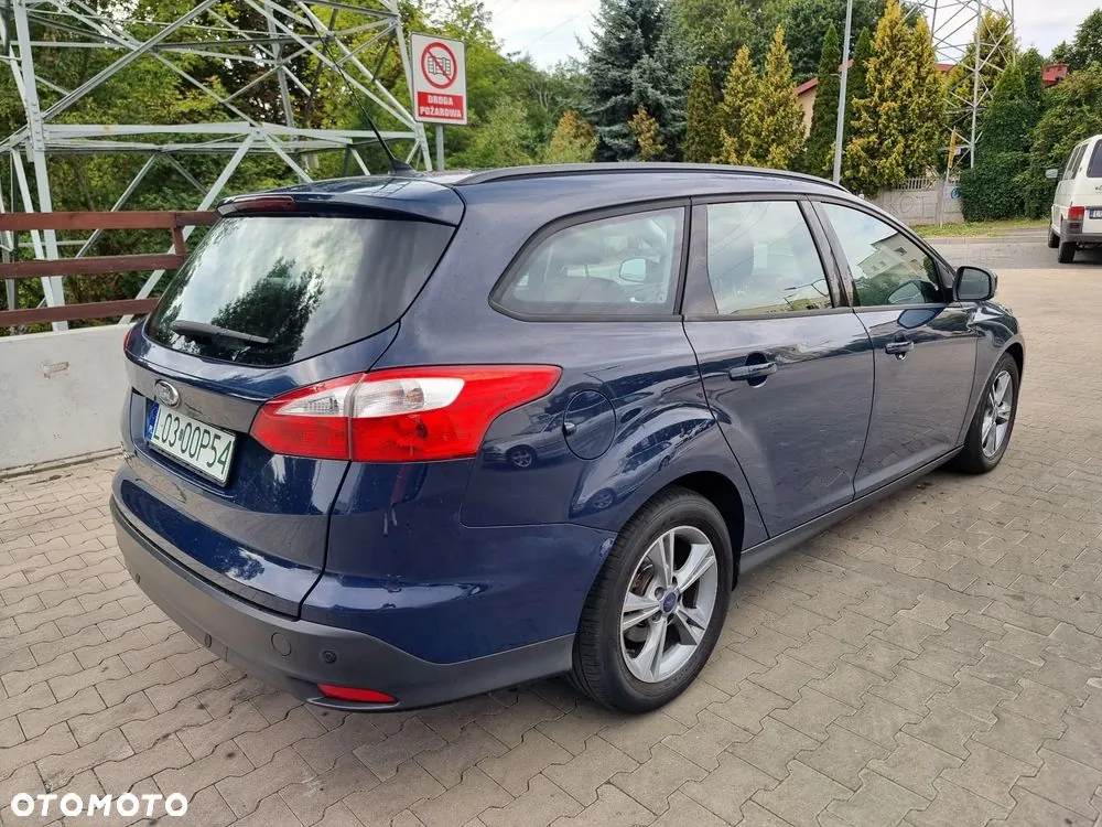 Ford Focus 2014 photo 3