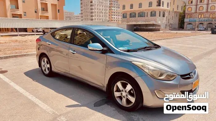 Hyundai Elantra 2012 photo 4