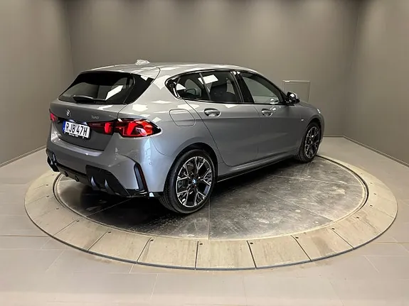 BMW 120 2025 photo 5