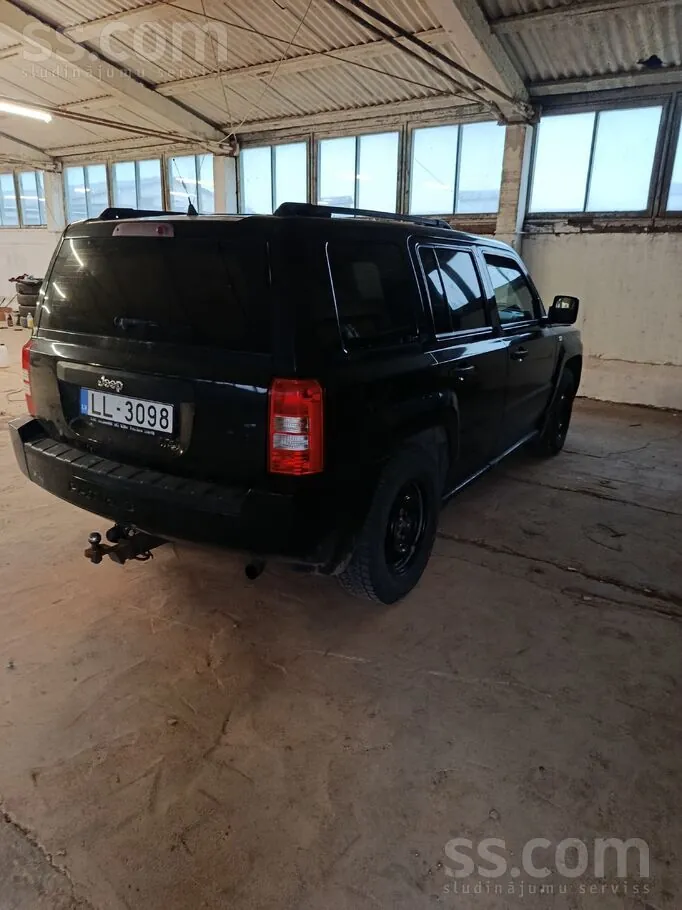 Jeep Patriot 2009 photo 3