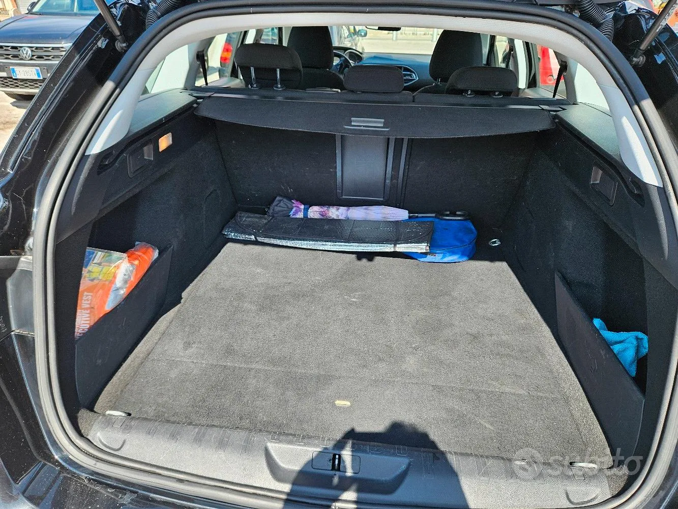 Peugeot 308 2019 photo 2