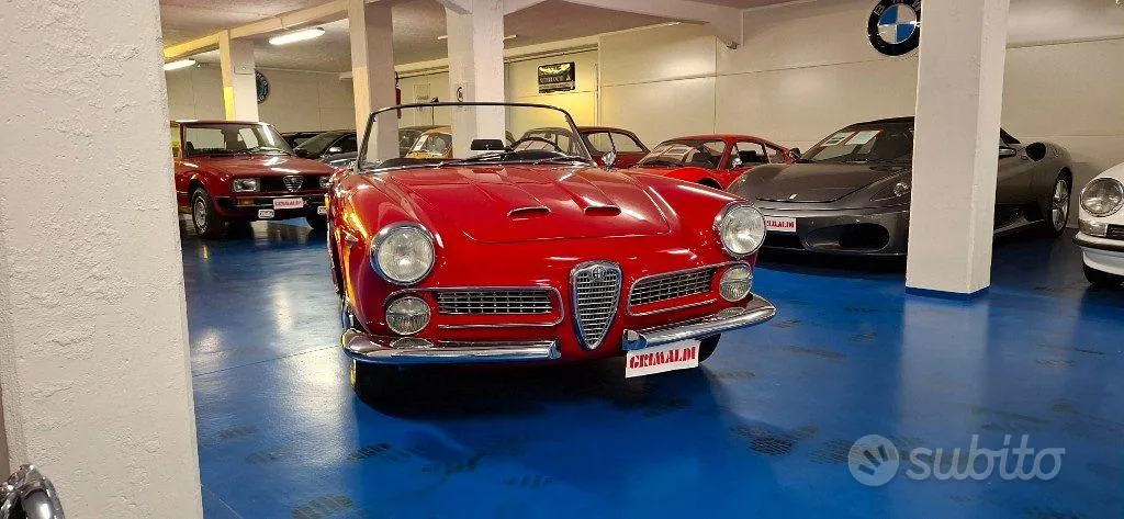 Alfa Romeo 2000 Spider Touring 1960 photo 4