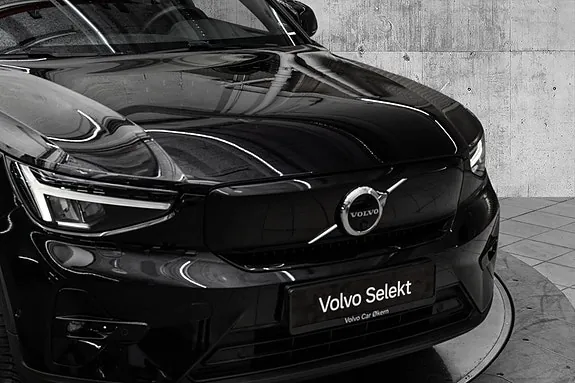 Volvo C40 2023 photo 2