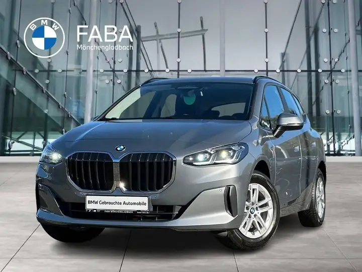 BMW 218I