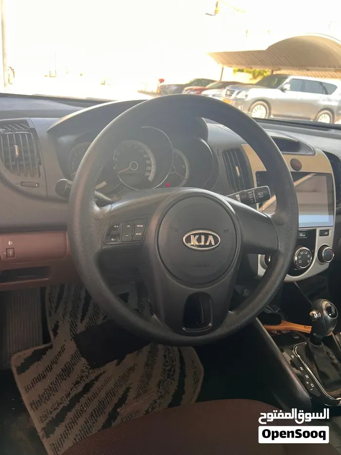 Kia Cerato 2013 photo 3