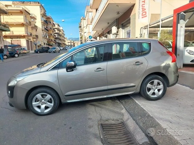 Peugeot 3008 2010 photo 5