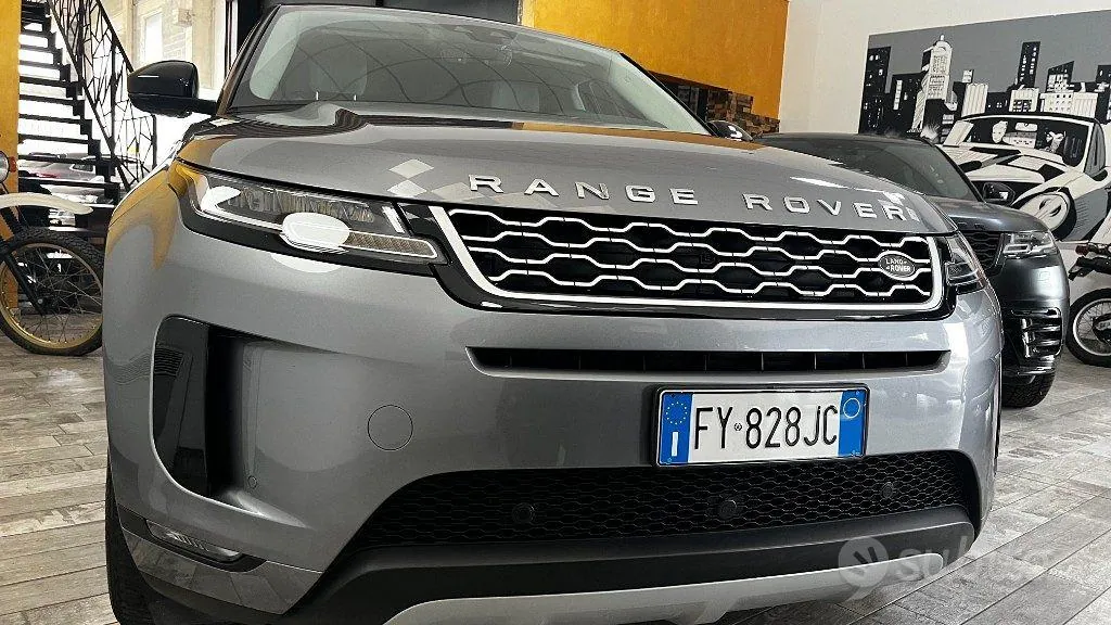 Land Rover Range Rover Evoque 2019 photo 2