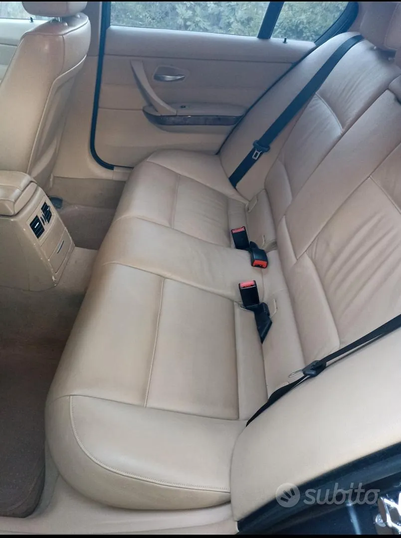BMW 3 Series 2005 photo 3