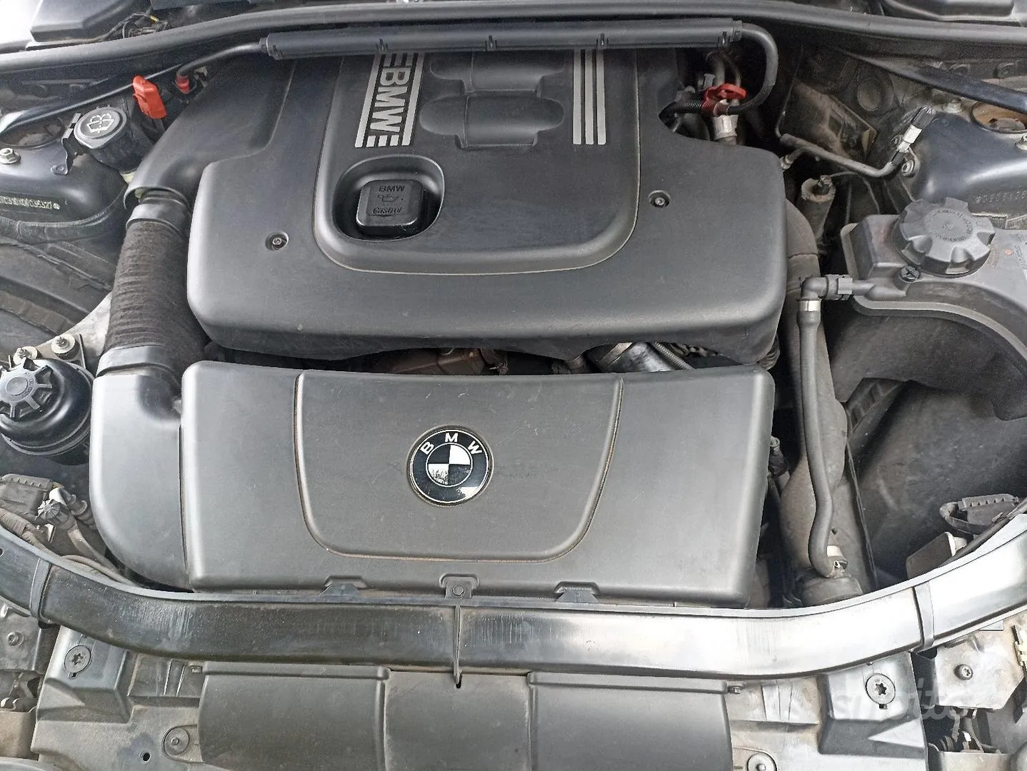 BMW 3 Series 2005 photo 4