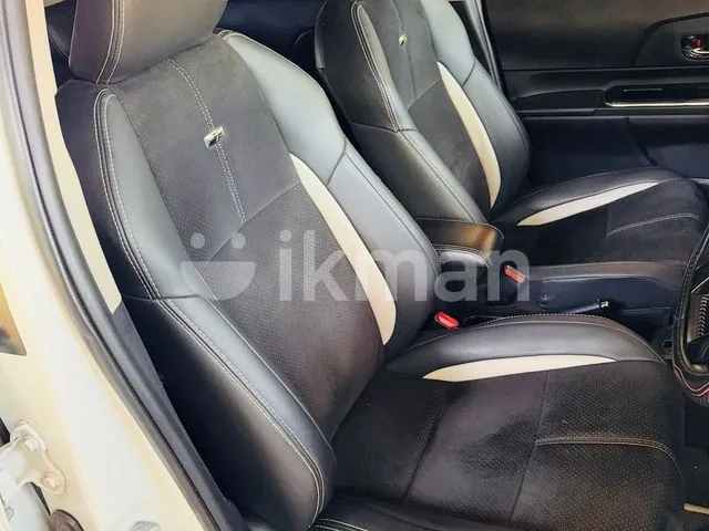 Toyota Aqua 2014 photo 2