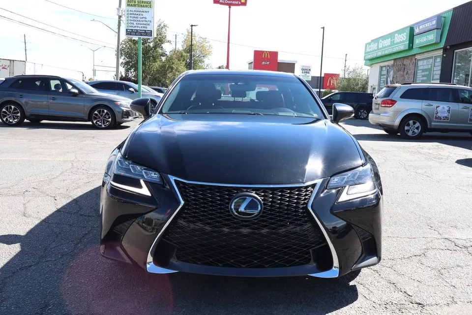 Lexus Gs 2018 photo 2