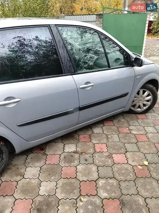 Renault Scenic 2004 photo 5