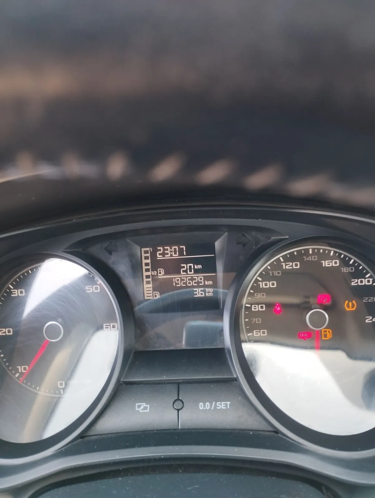 Seat Ibiza 2014 photo 2