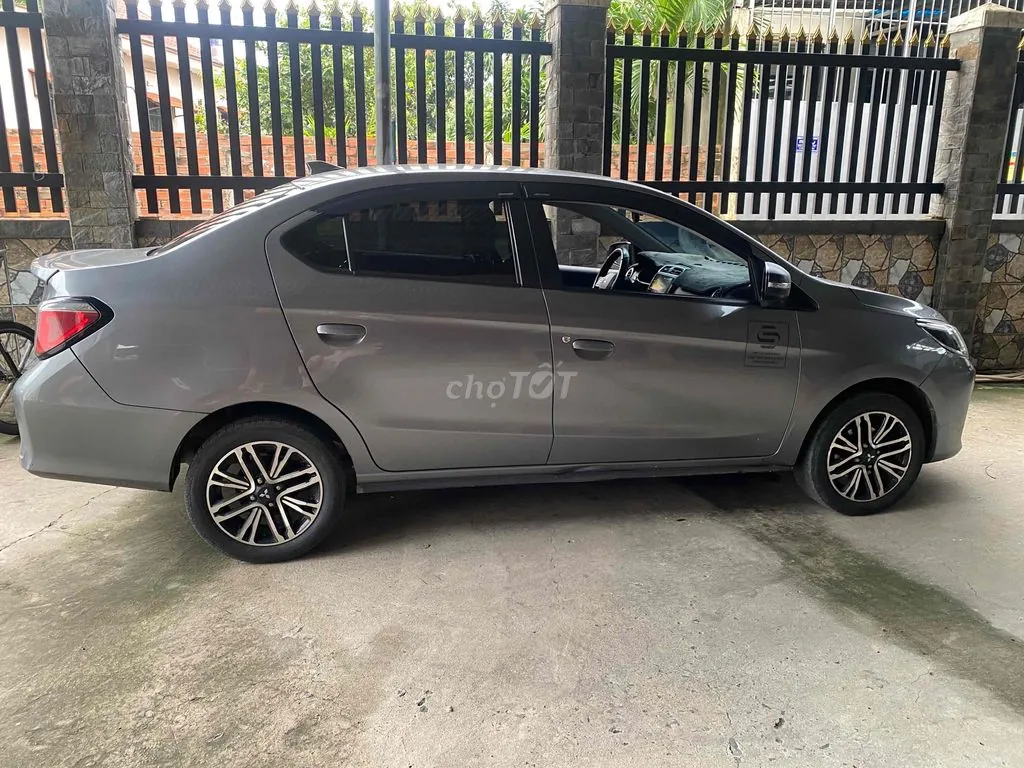 Mitsubishi Attrage