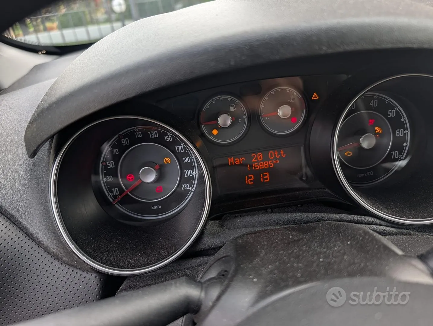 Fiat Punto Evo 2012 photo 2