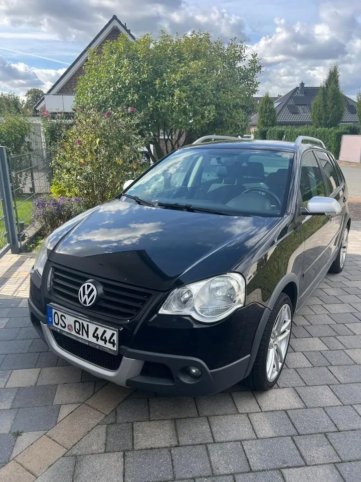 Volkswagen Cross Polo