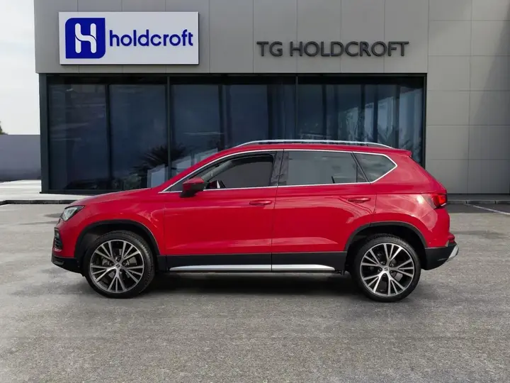 Seat Ateca 2024 photo 2