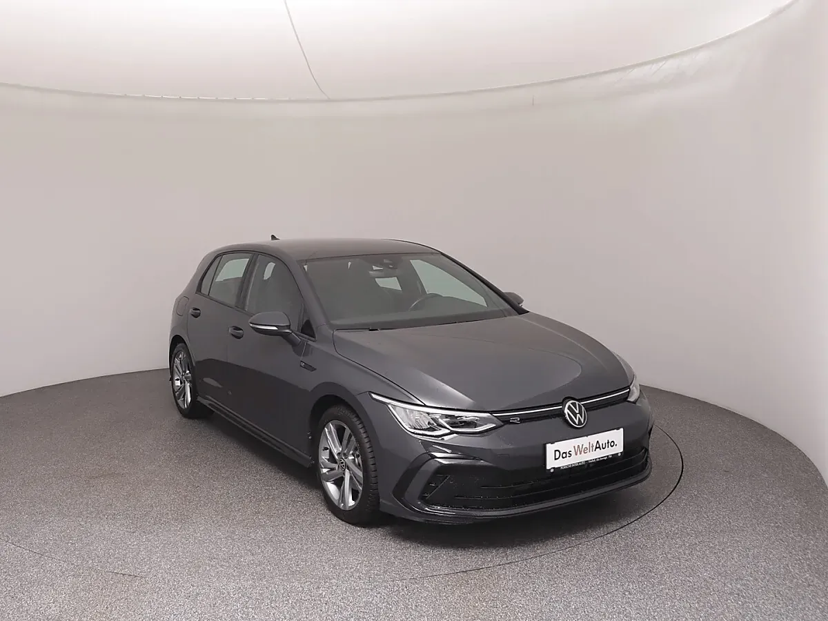 Volkswagen Golf 2024 photo 2