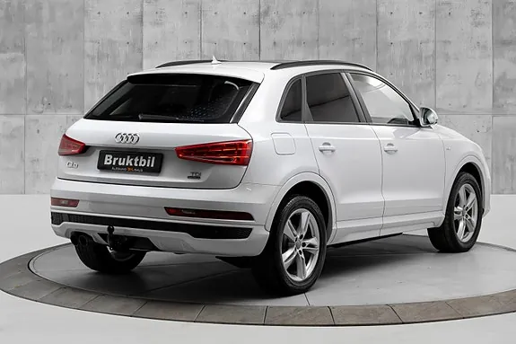 Audi Q3 2018 photo 5