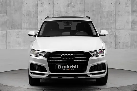 Audi Q3 2018 photo 3