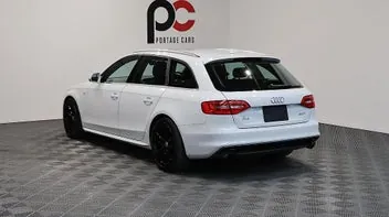 Audi A4 2012 photo 5