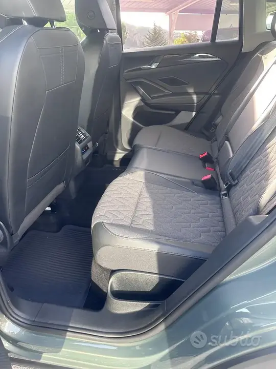 Volkswagen Tiguan 2024 photo 4