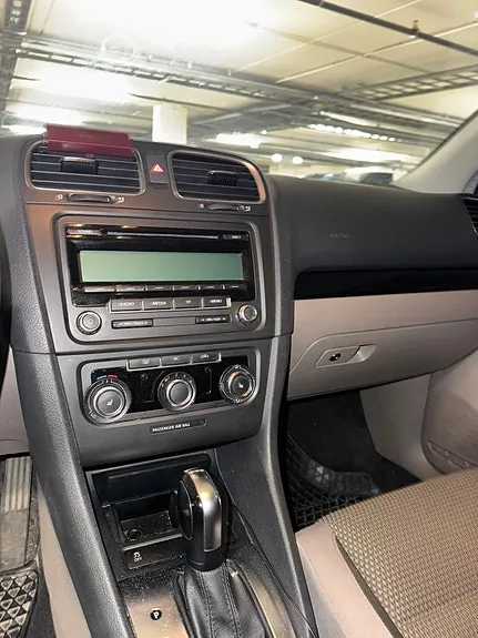 Volkswagen Golf Vi 2011 photo 5