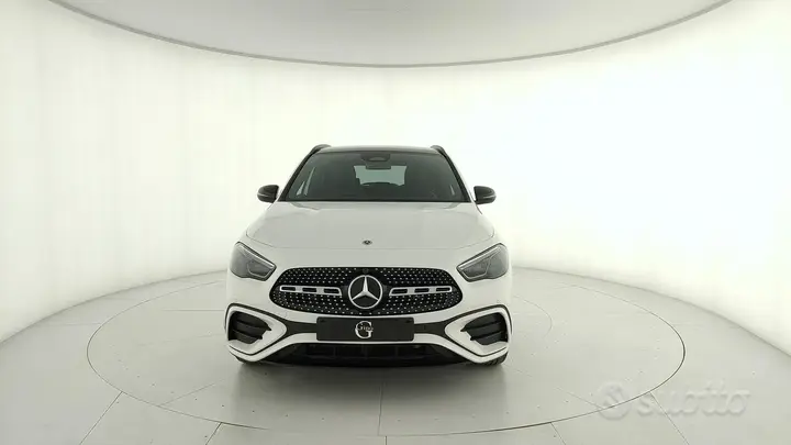 Mercedes-Benz Gla 2026 photo 2
