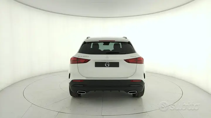 Mercedes-Benz Gla 2026 photo 4