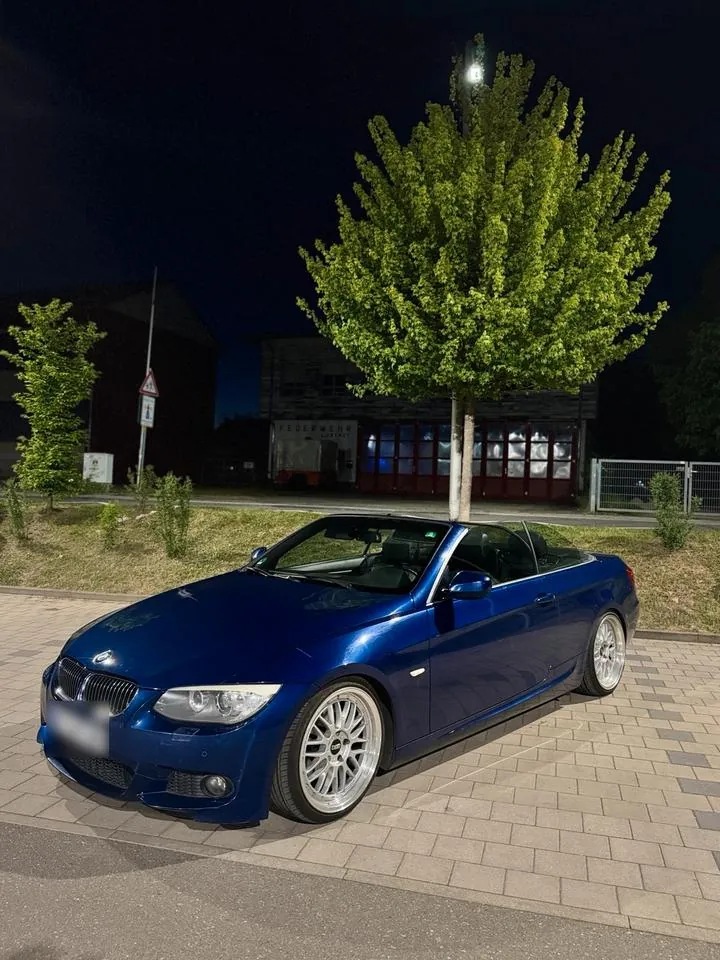 BMW E93