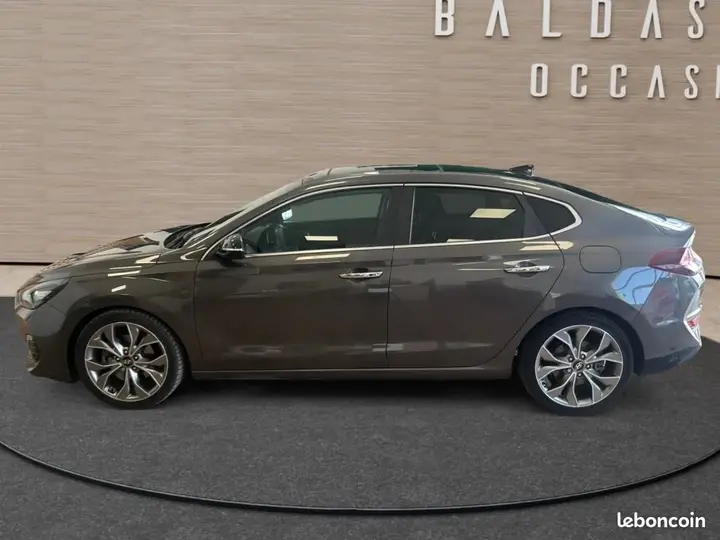 Hyundai I30 2019 photo 2