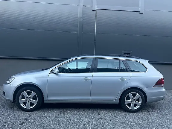 Volkswagen Golf 2011 photo 5