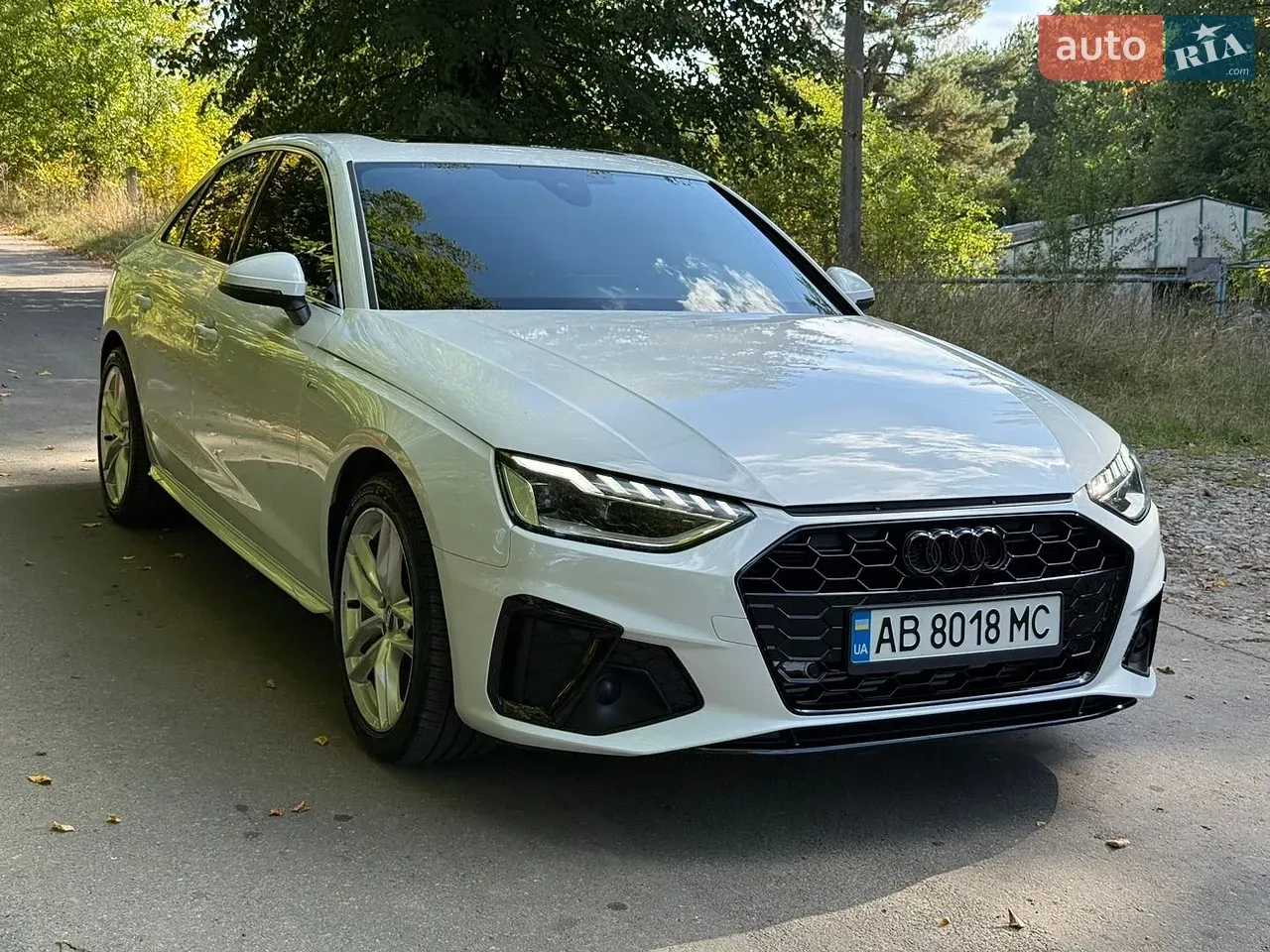 Audi A4 2019 photo 3