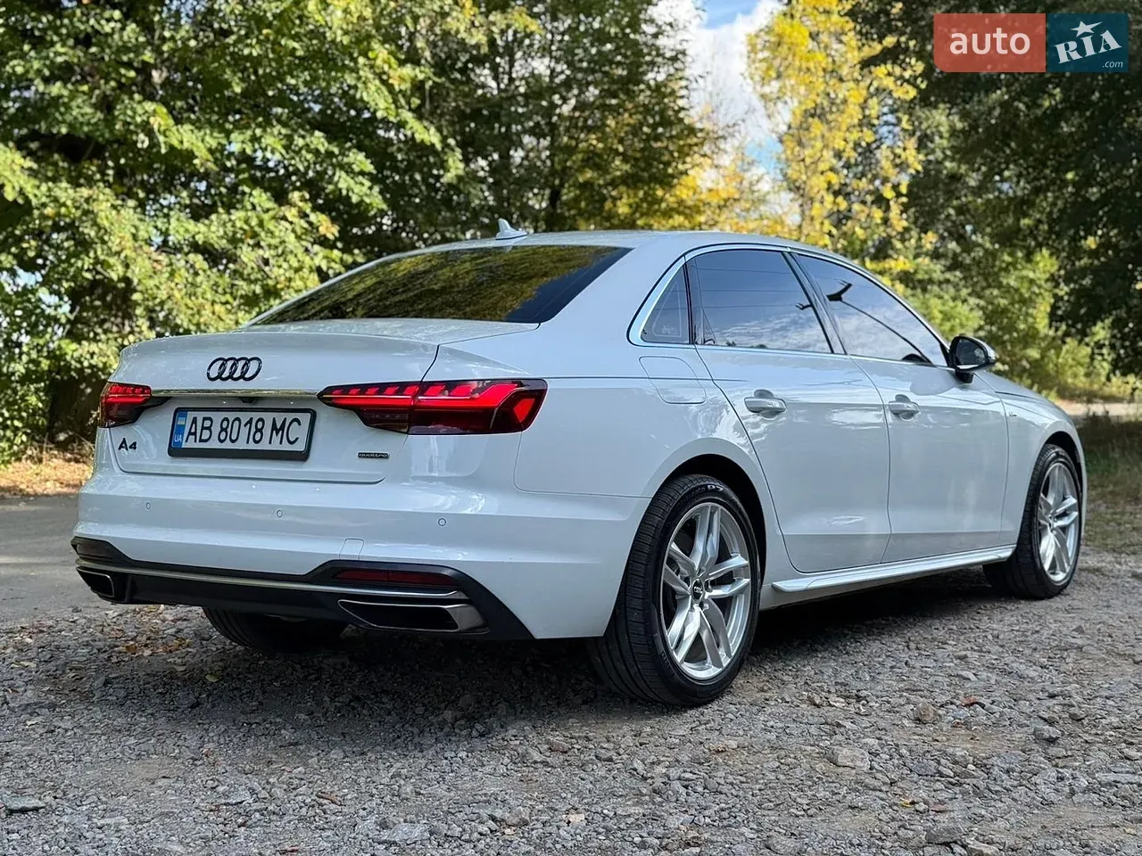 Audi A4 2019 photo 4