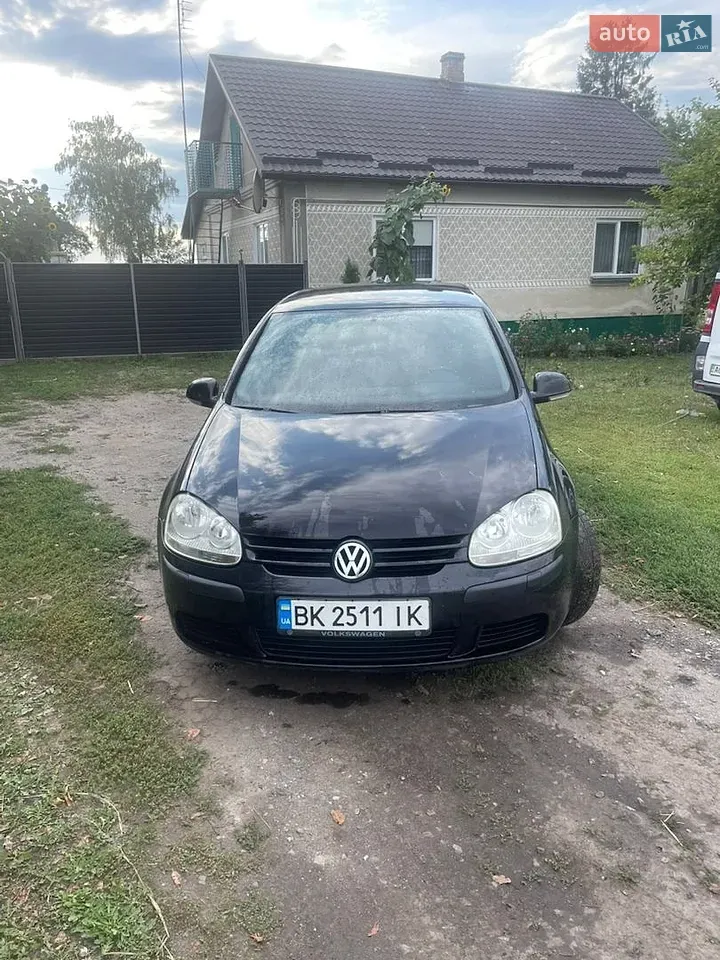 Volkswagen Golf 2005 photo 2