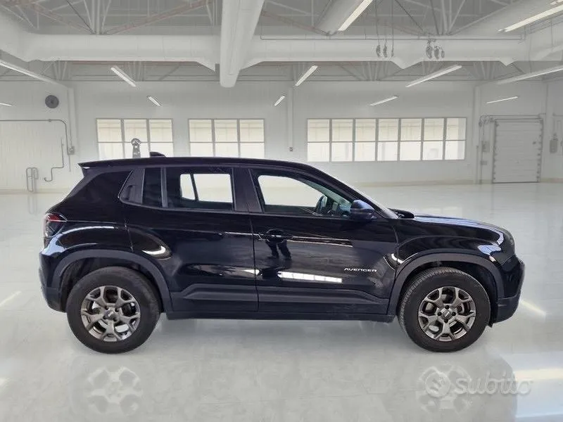 Jeep Avenger 2023 photo 3
