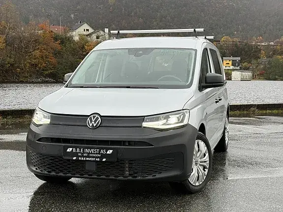 Volkswagen Caddy Maxi 2022 photo 2