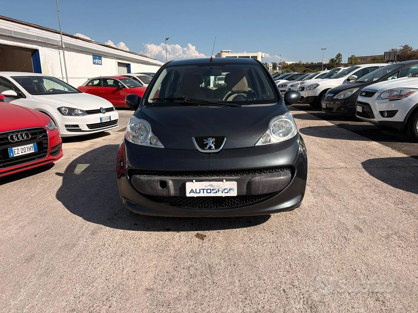 Peugeot 107 2008 photo 2