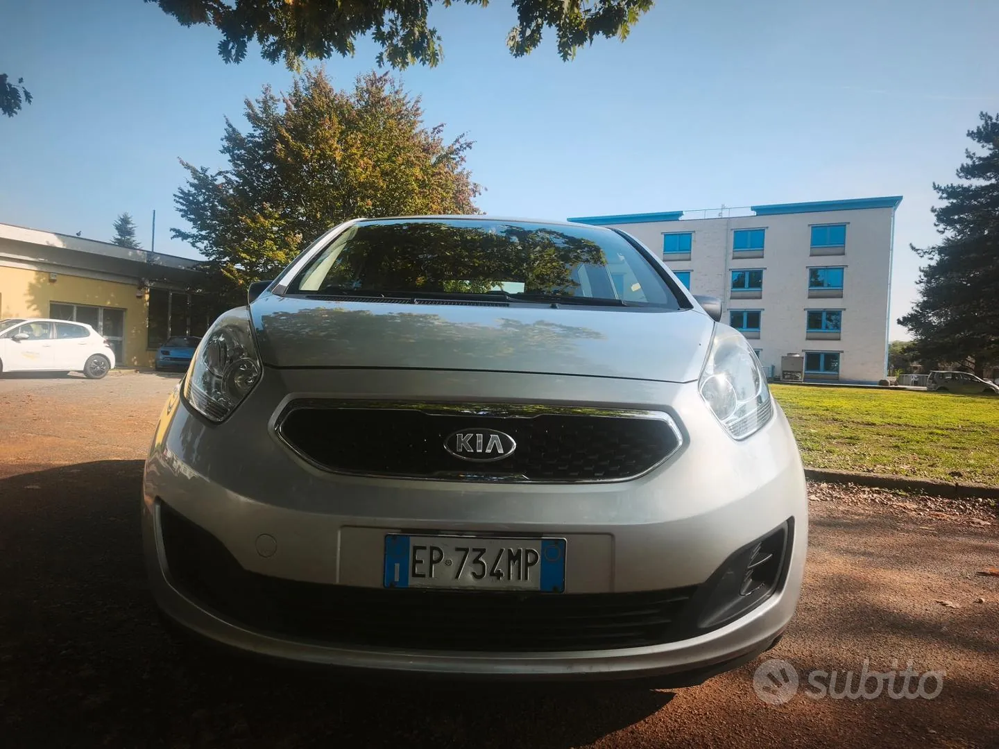 Kia Venga 2013 photo 2