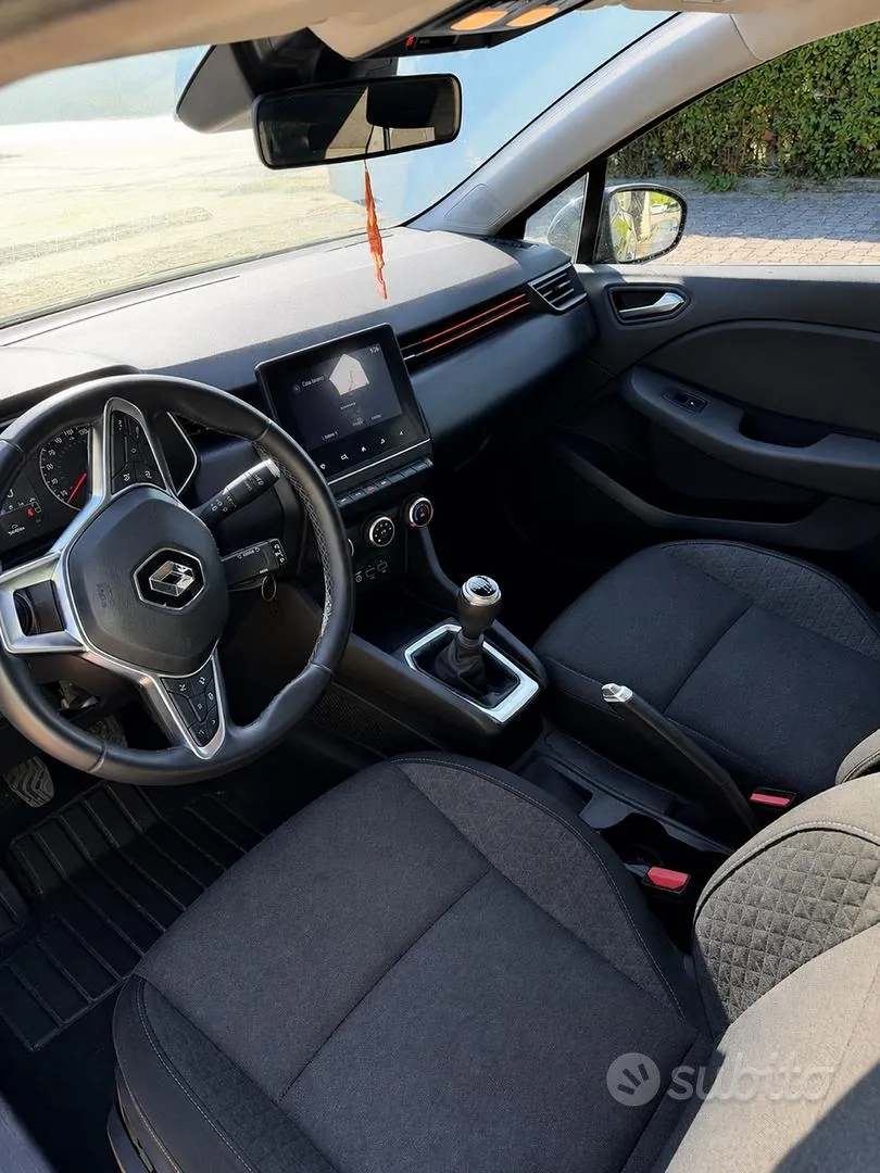 Renault Clio 2021 photo 5