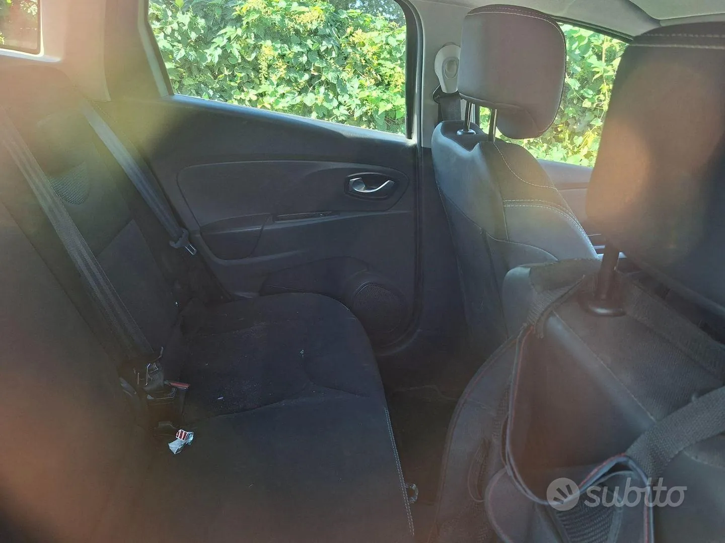 Renault Clio 2016 photo 2