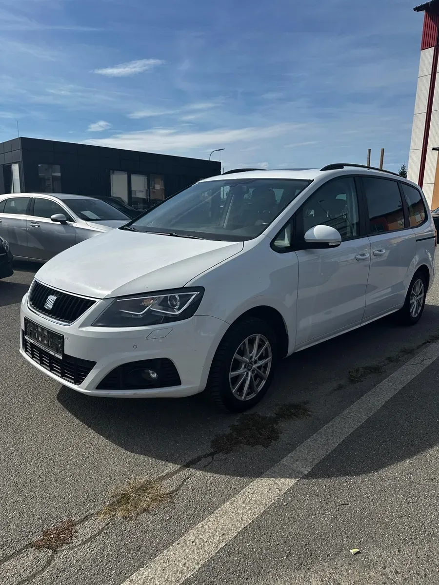 Seat Alhambra 2014 photo 2