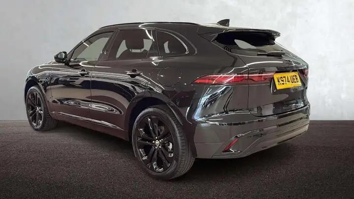 Jaguar F-Pace 2024 photo 2