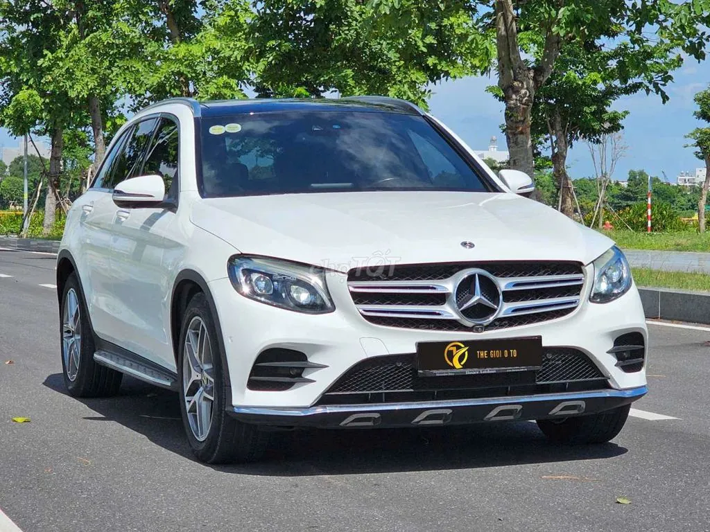 Mercedes-Benz Glc 2018 photo 2