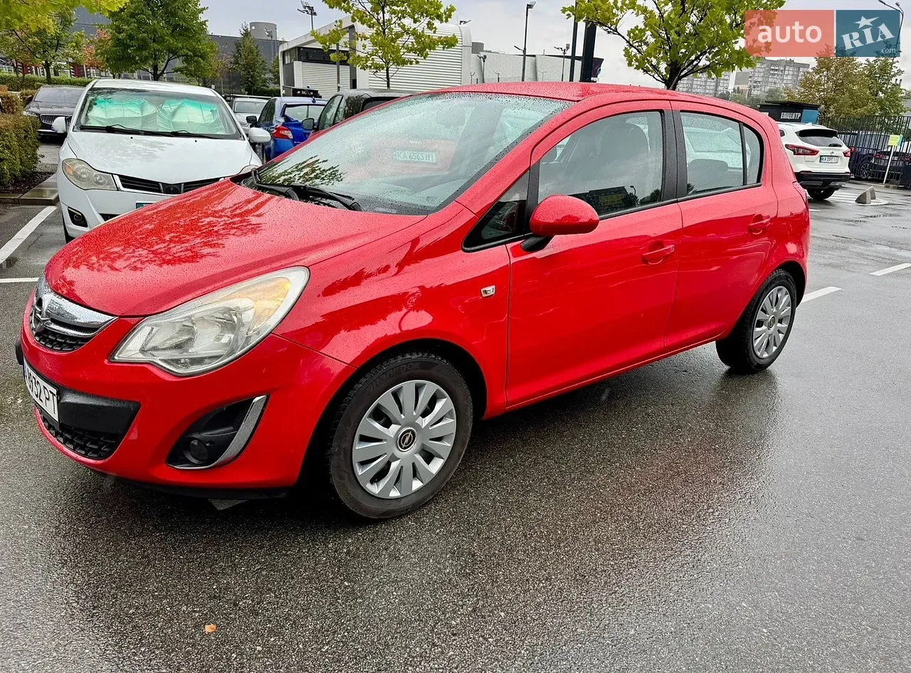 Opel Corsa 2012 photo 2